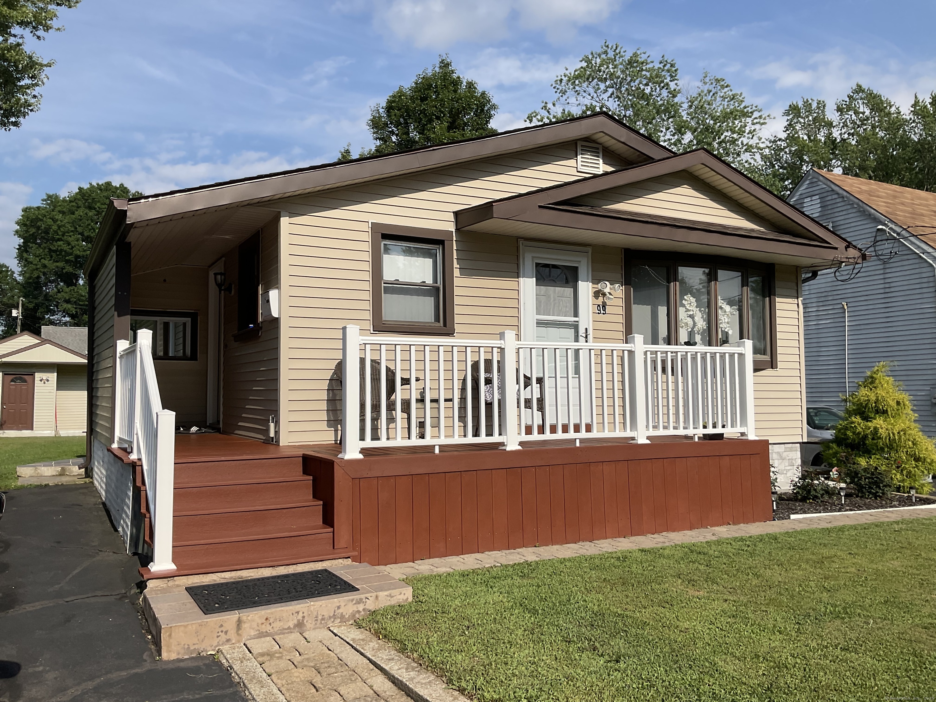 99 Kennedy Drive