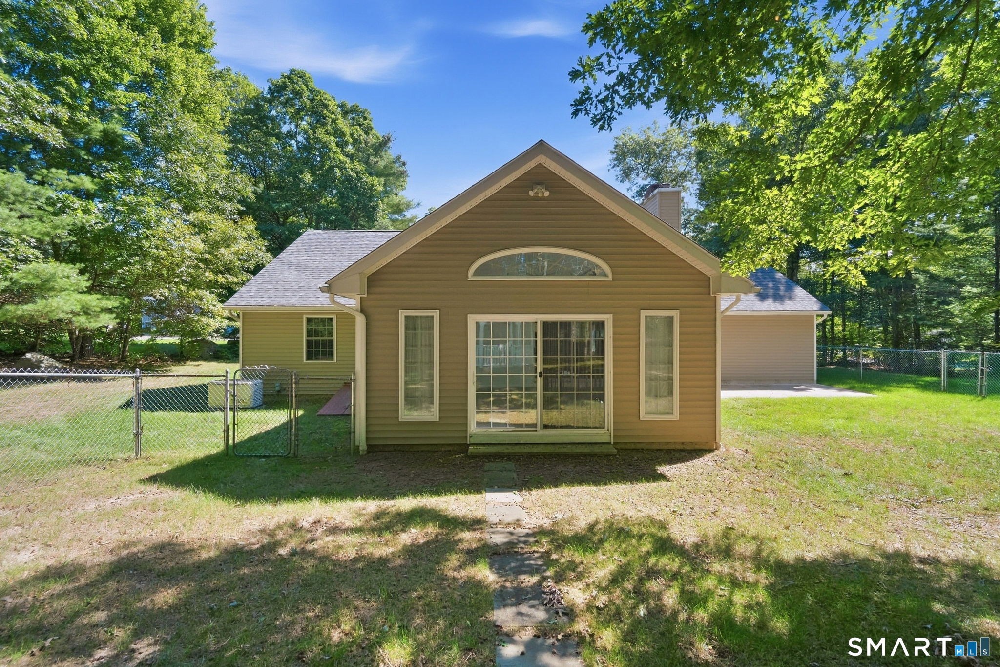 2 Acorn Drive