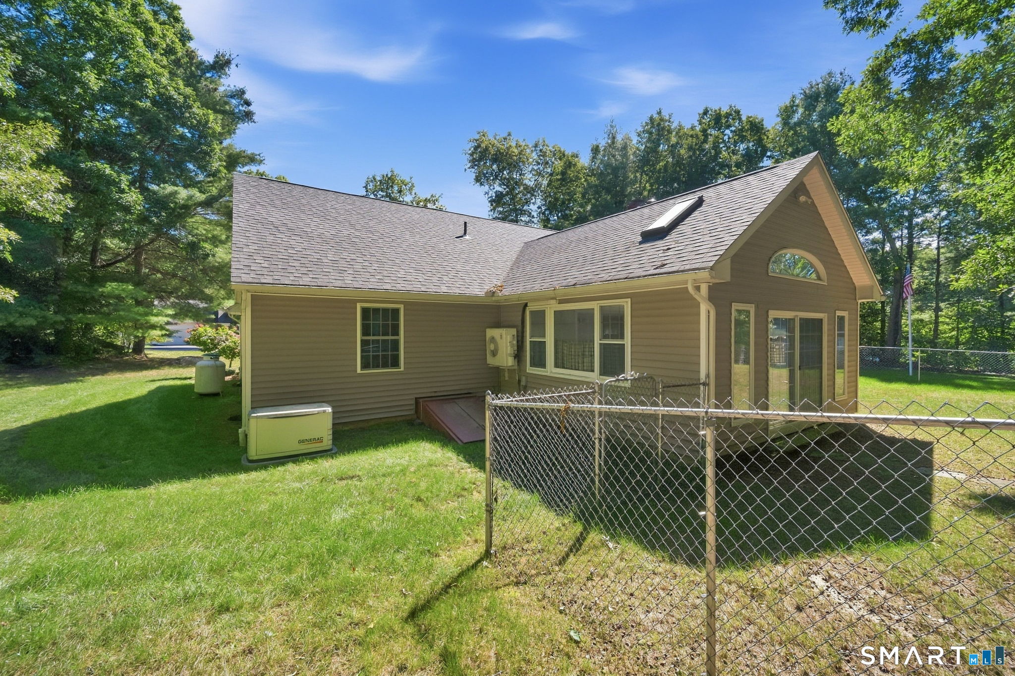2 Acorn Drive