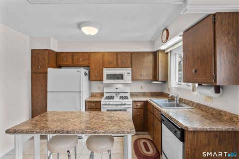 Tiny photo for 43 Hampton Park #43, Branford, CT 06405 (MLS # 24150821)