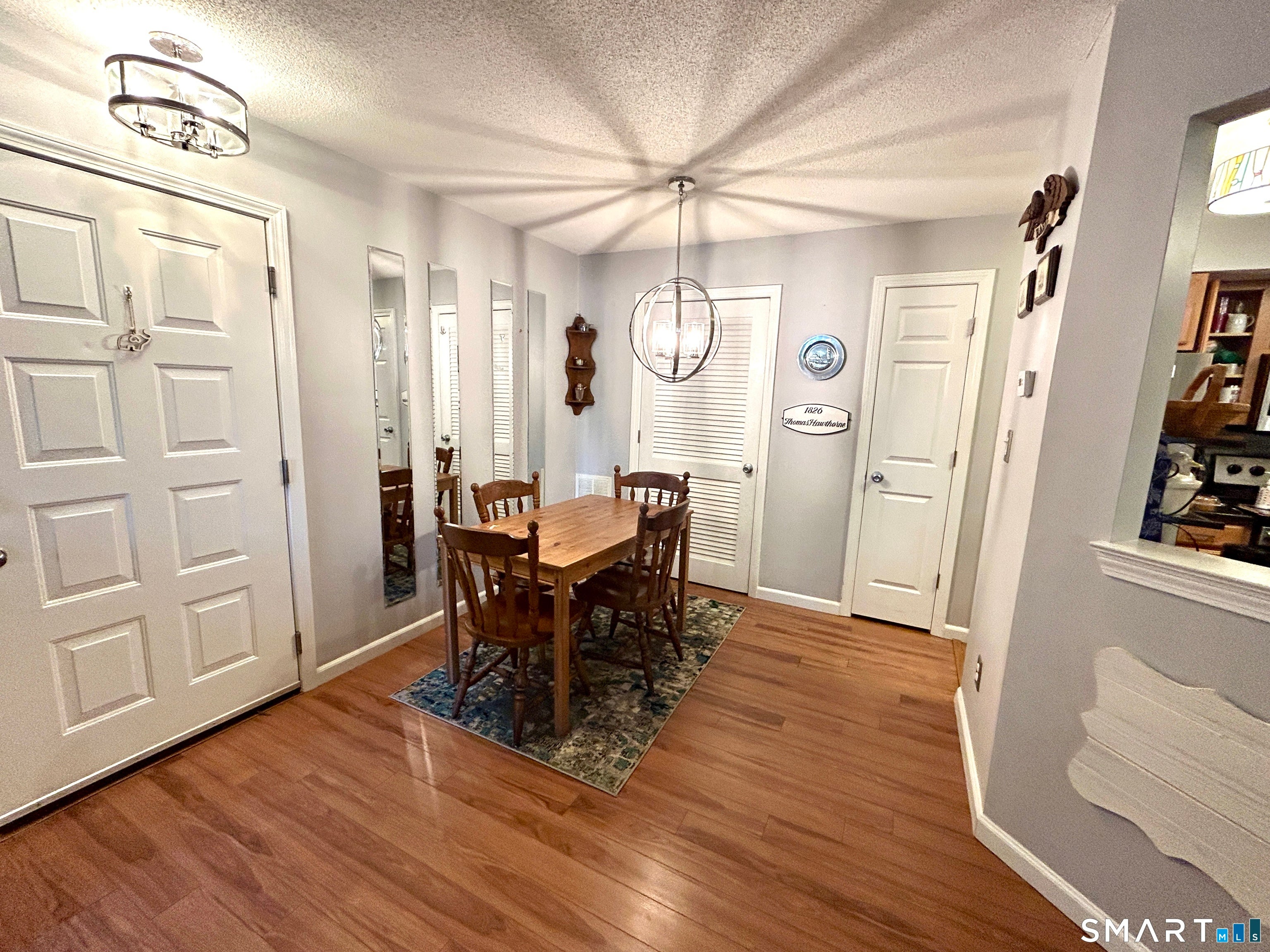 1 Forest Glen Circle 6