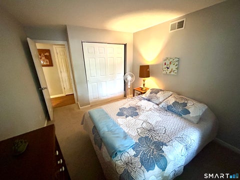 Tiny photo for 1 Forest Glen Circle #6, Middletown, CT 06457 (MLS # 24215771)