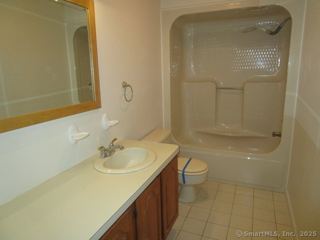 54 Visconti Drive, Naugatuck, Connecticut image 11