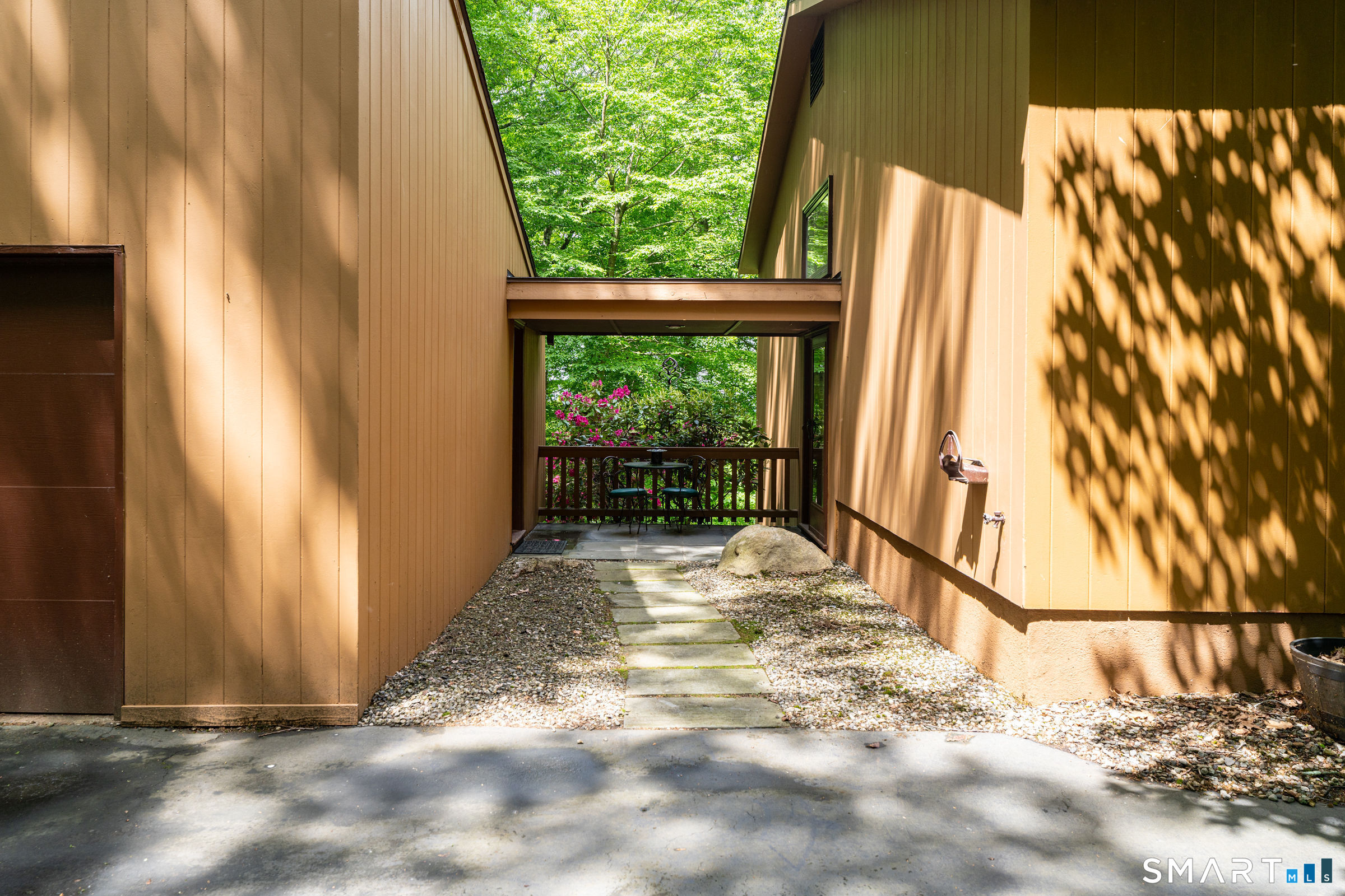 222 Box Mountain Drive