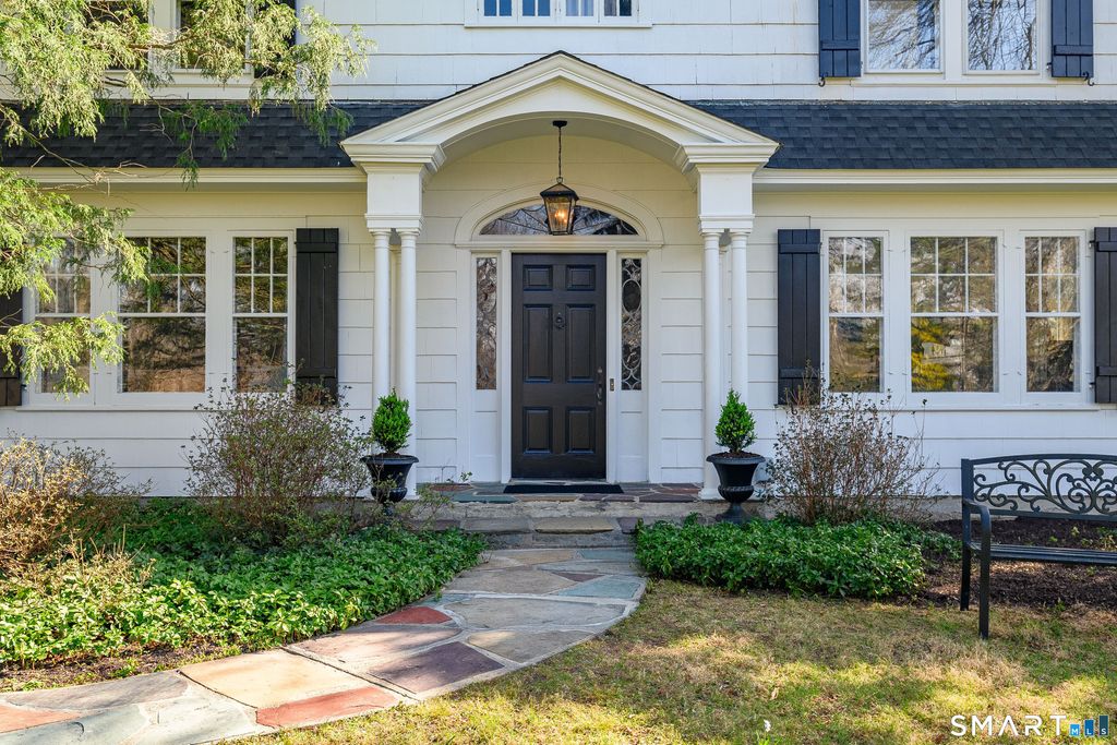 Photo of 9 Tory Lane, Newtown, CT 06470 (MLS # 24166145)