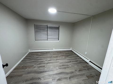 Tiny photo for 958 Wethersfield Avenue #303, Hartford, CT 06114 (MLS # 24148067)