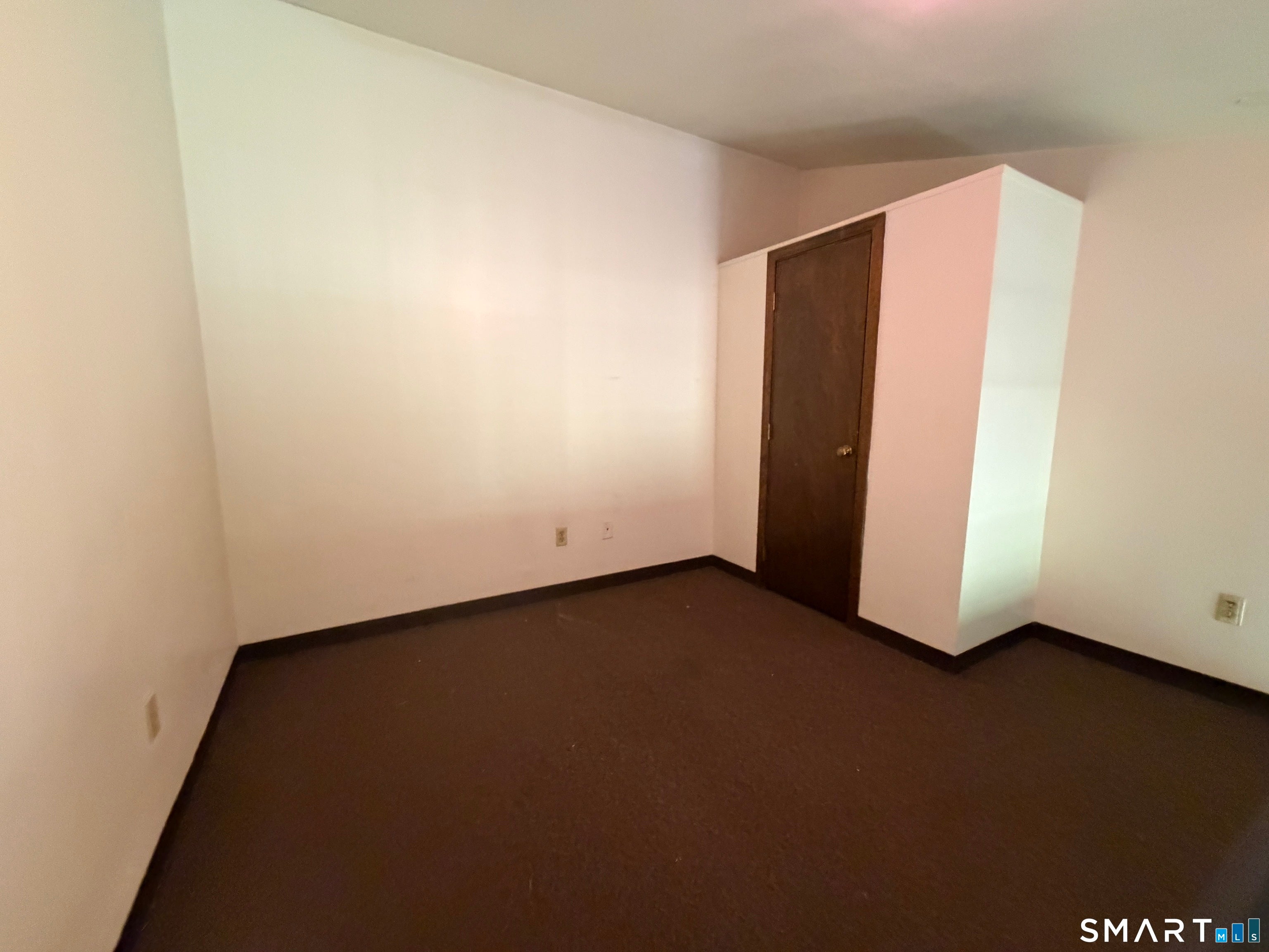 371 Woodford Avenue