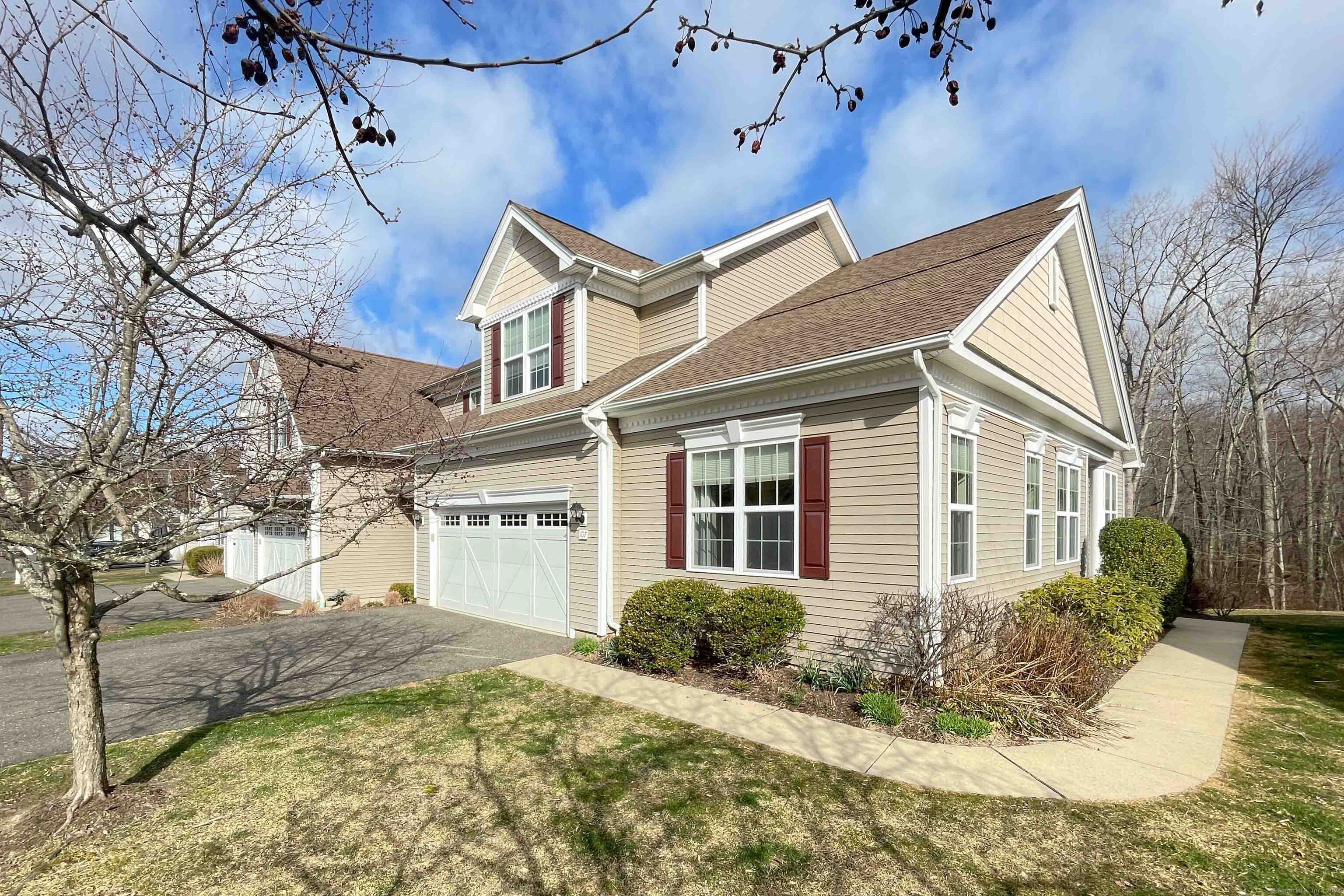 View Prospect, CT 06712 townhome