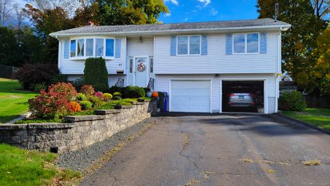 A home in Newington