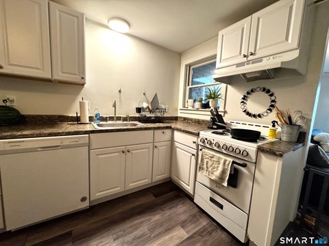 Tiny photo for 1 Prospect Street #B, Stonington, CT 06379 (MLS # 24203611)