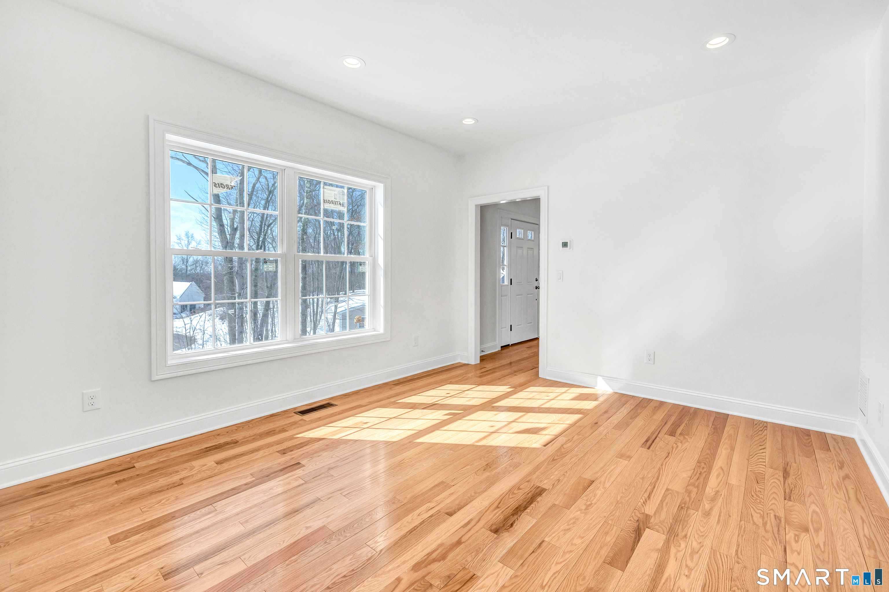 28 Hunting Ridge Road