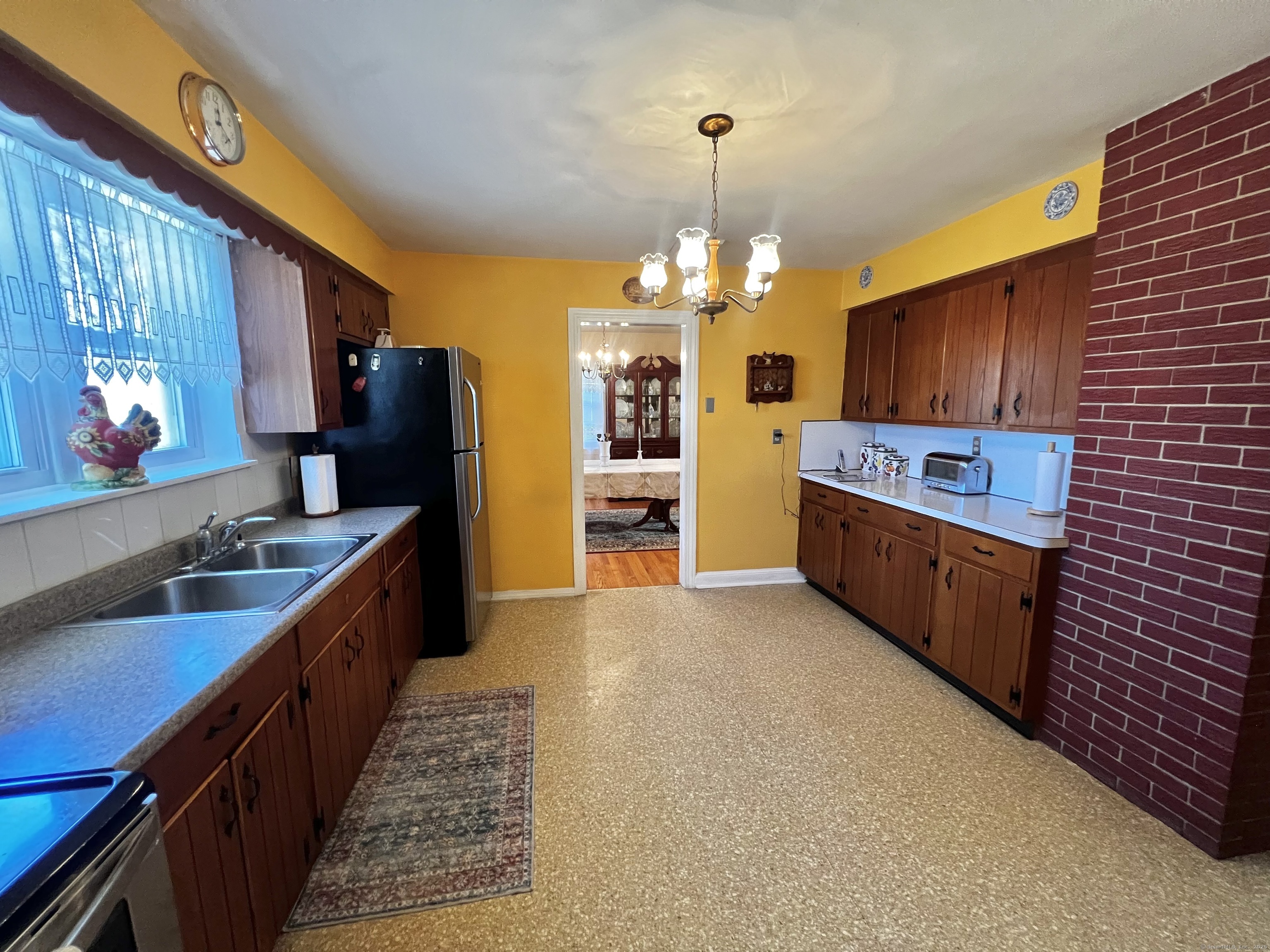 66 Vanguard Street, Bridgeport, Connecticut image 5