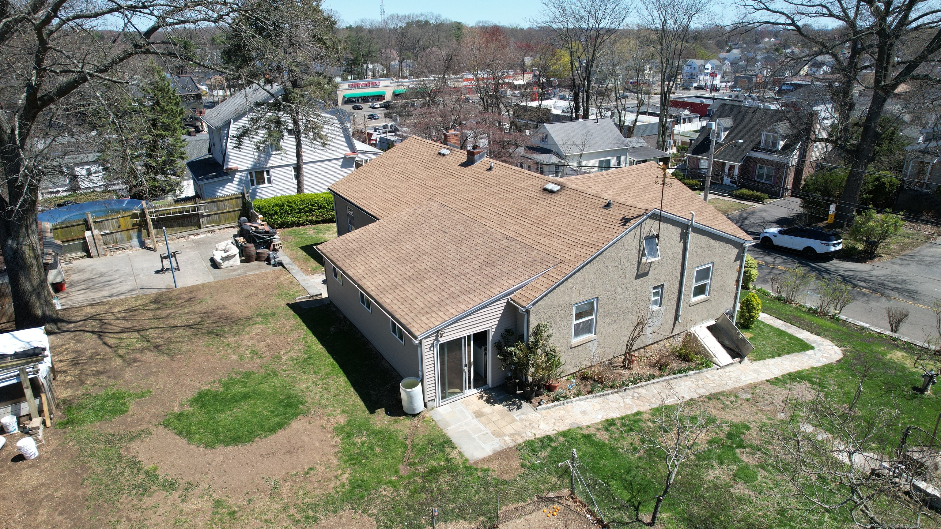 66 Vanguard Street, Bridgeport, Connecticut image 2