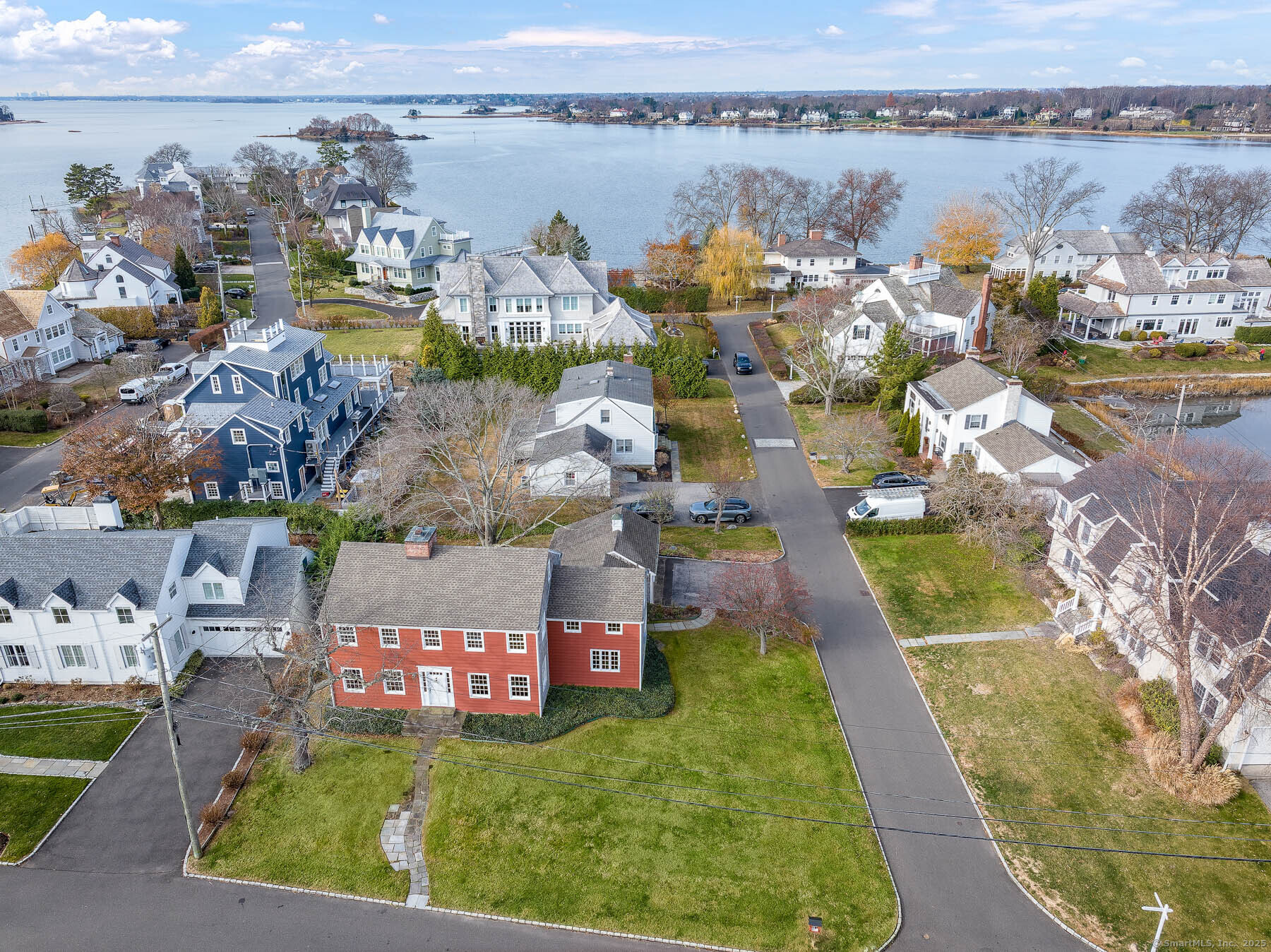 25 Cove Road