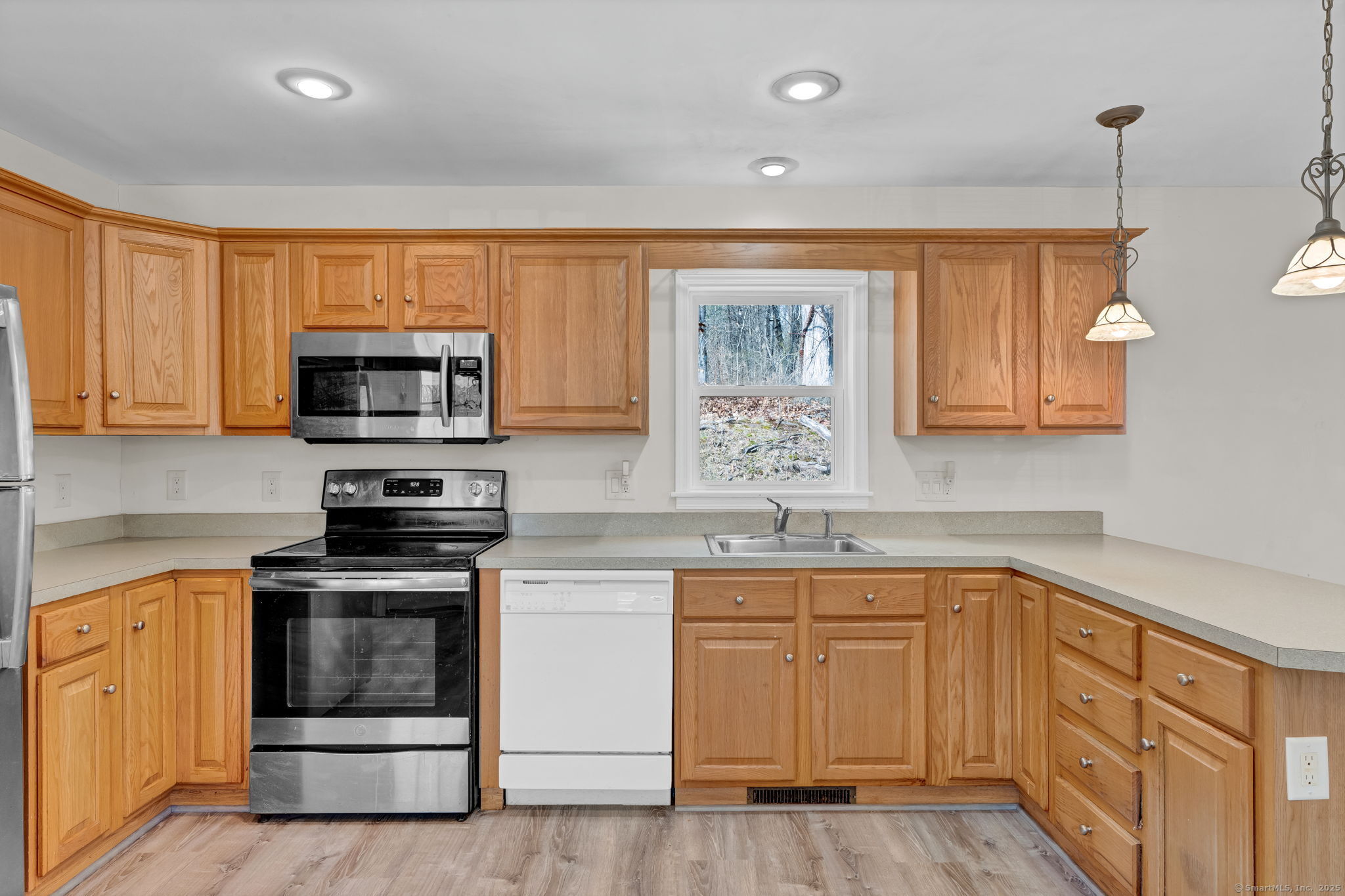3 Pond Road, Southington, Connecticut image 12