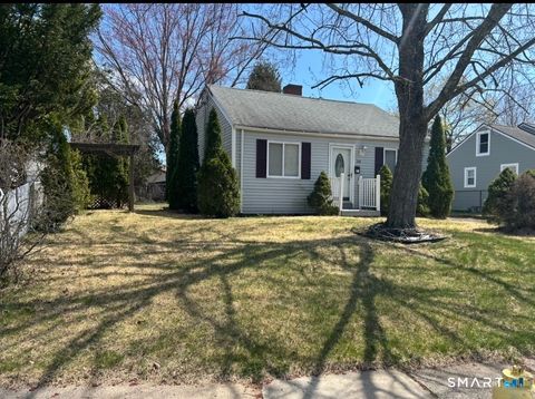 Photo of 26 Sunnydale Road, East Hartford, CT 06118 (MLS # 24168529)