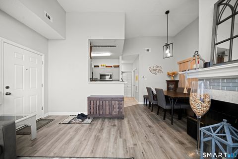 Tiny photo for 211 Carriage Crossing Lane #211, Middletown, CT 06457 (MLS # 24146912)