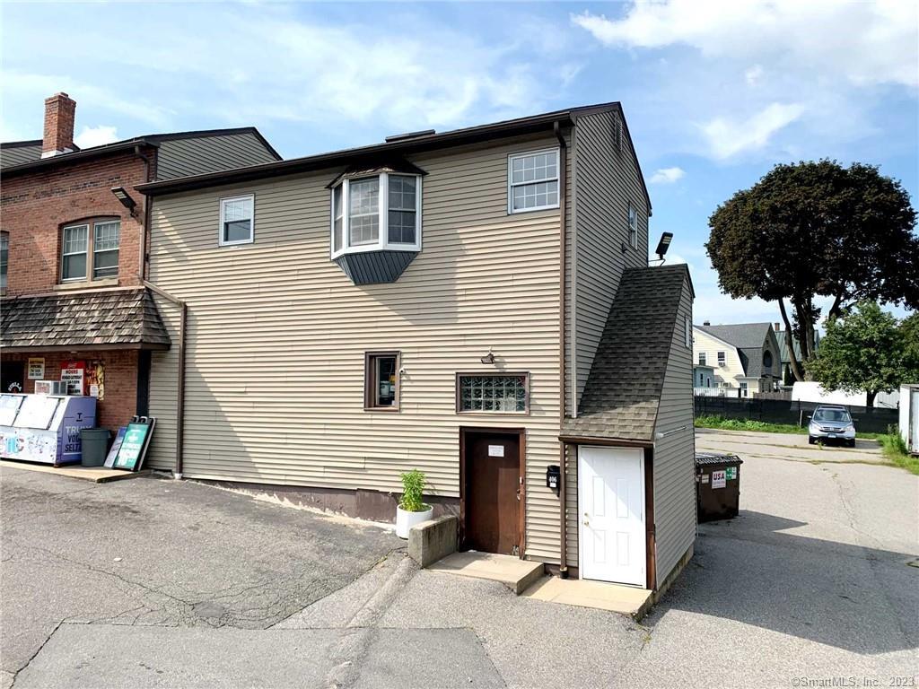 Rental Property at Church Street U3, Torrington, Connecticut - Bedrooms: 1 
Bathrooms: 1 
Rooms: 3  - $1,200 MO.