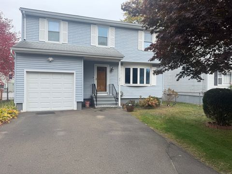 Photo of 138 Infield Street, Bridgeport, CT 06606 (MLS # 24136964)