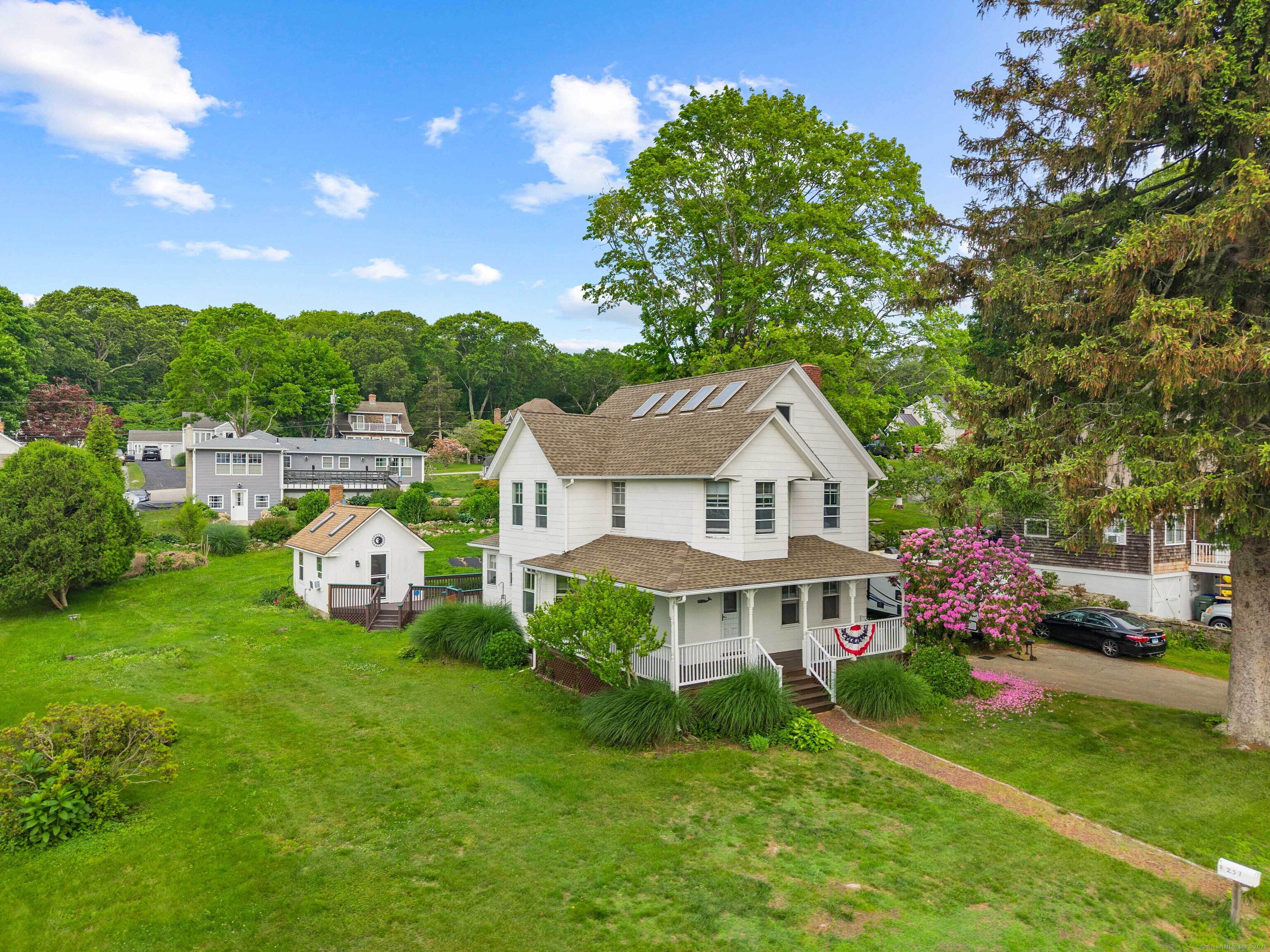 Property for Sale at Elm Street, Groton, Connecticut - Bedrooms: 3 
Bathrooms: 3 
Rooms: 7  - $700,000