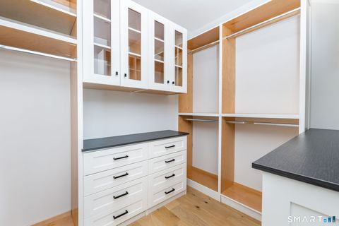 Tiny photo for 185 Main Street #305, East Lyme, CT 06357 (MLS # 24152326)