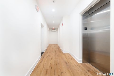 Tiny photo for 185 Main Street #305, East Lyme, CT 06357 (MLS # 24152326)