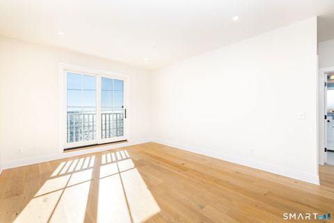 Tiny photo for 185 Main Street #305, East Lyme, CT 06357 (MLS # 24152326)