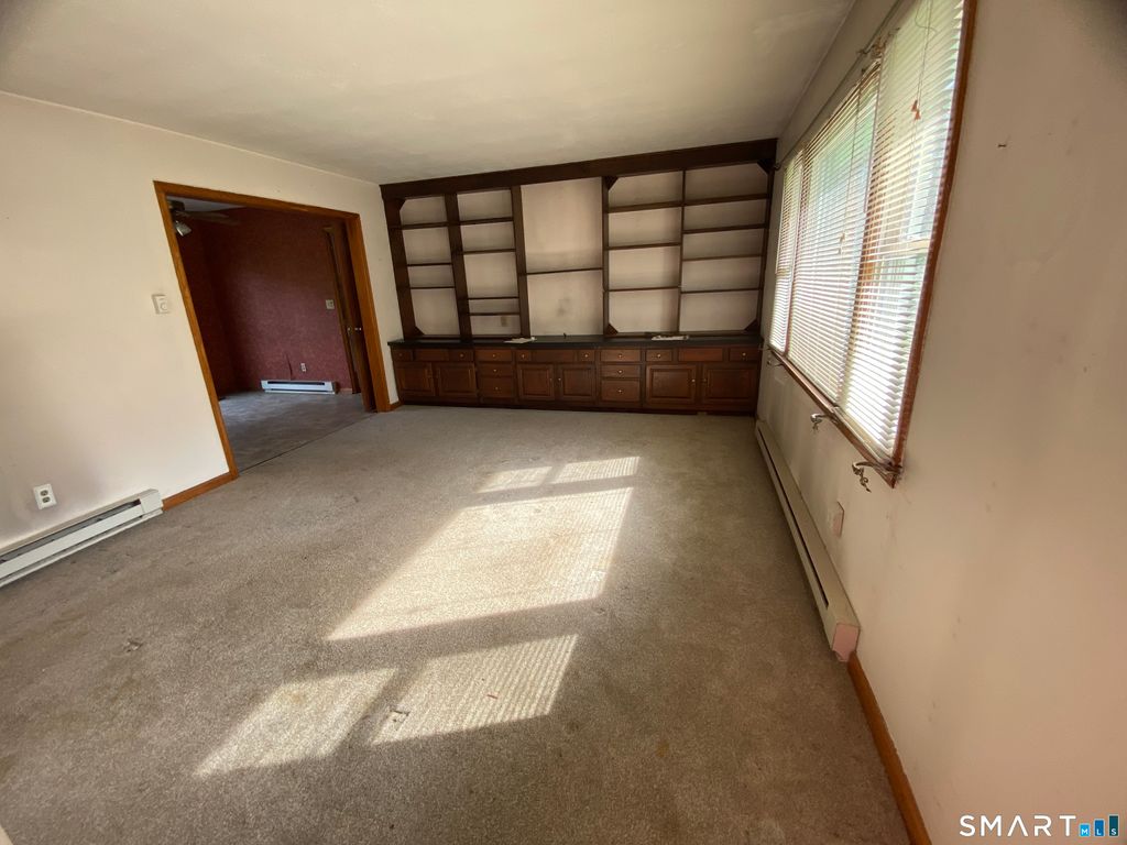 Photo of 268 Bell Street, Middletown, CT 06457 (MLS # 24167917)