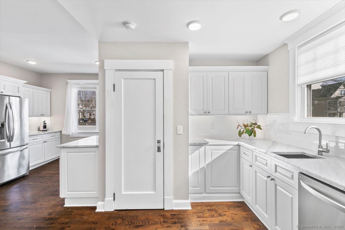 890 Elm Street, New Haven, Connecticut image 9