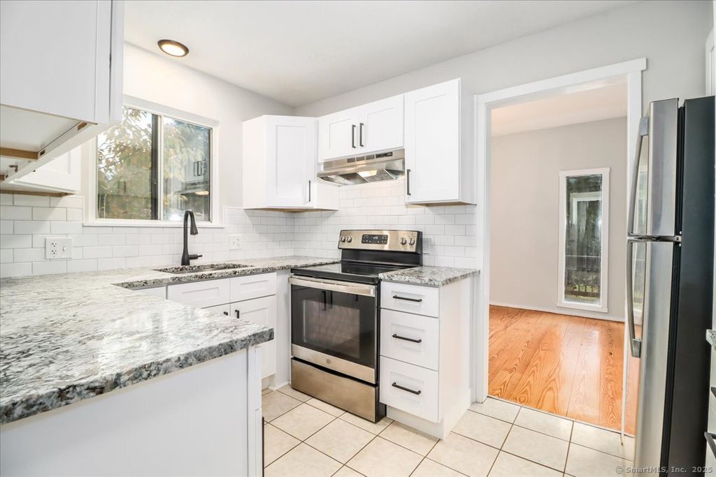 Photo of 487 Heritage Village #A, Southbury, CT 06488 (MLS # 24135461)