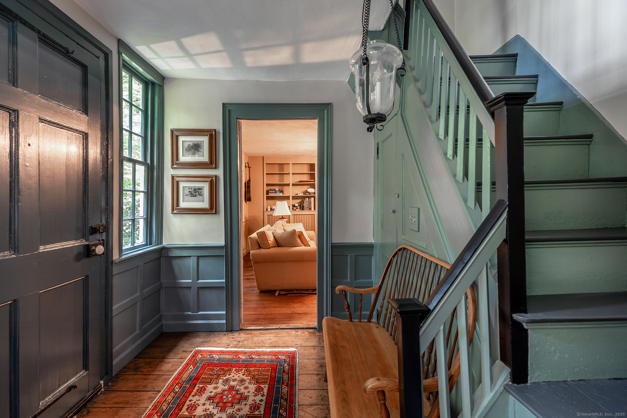 393 Middle Road Turnpike