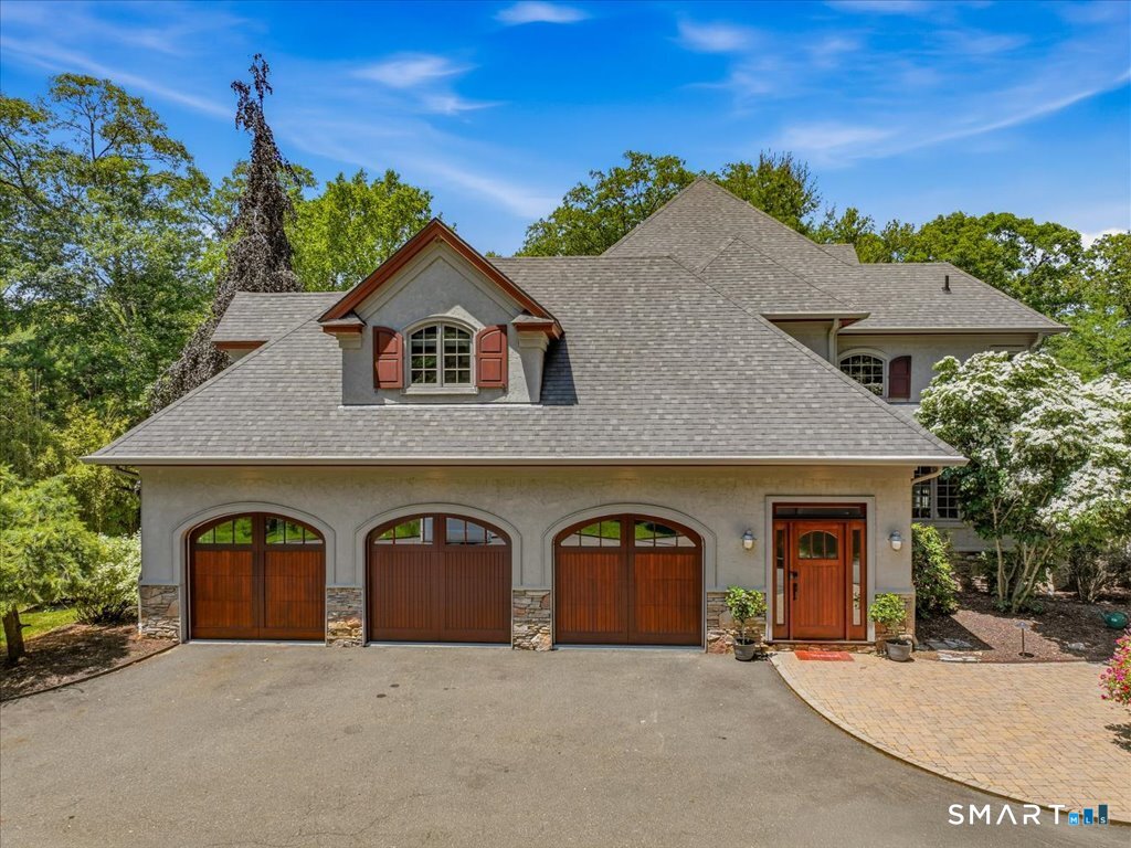 76 Sachem Head Road