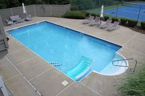 Tiny photo for 360 Fountain Street #APT 5, New Haven, CT 06515 (MLS # 24142359)