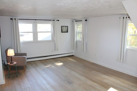 Tiny photo for 360 Fountain Street #APT 5, New Haven, CT 06515 (MLS # 24142359)