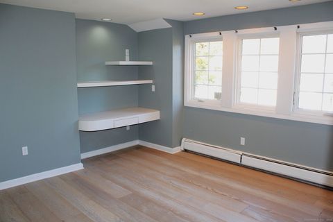 Tiny photo for 360 Fountain Street #APT 5, New Haven, CT 06515 (MLS # 24142359)