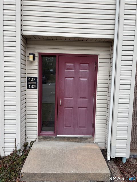 Photo of 127 Burgundy Hill Lane #127, Middletown, CT 06457 (MLS # 24162238)
