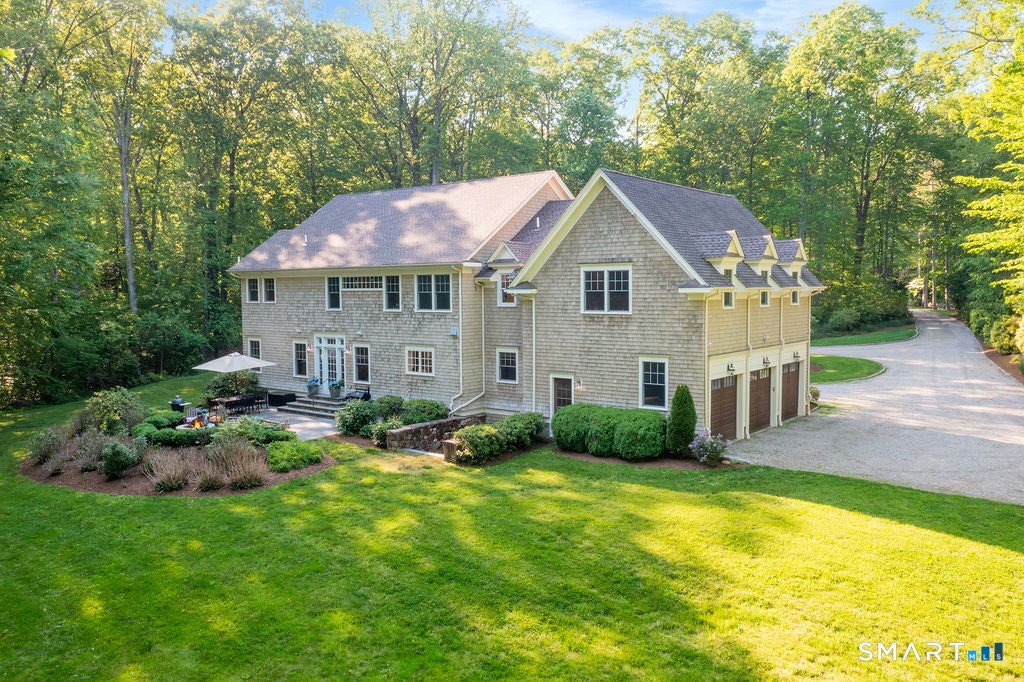 32 Lobdell Lane
