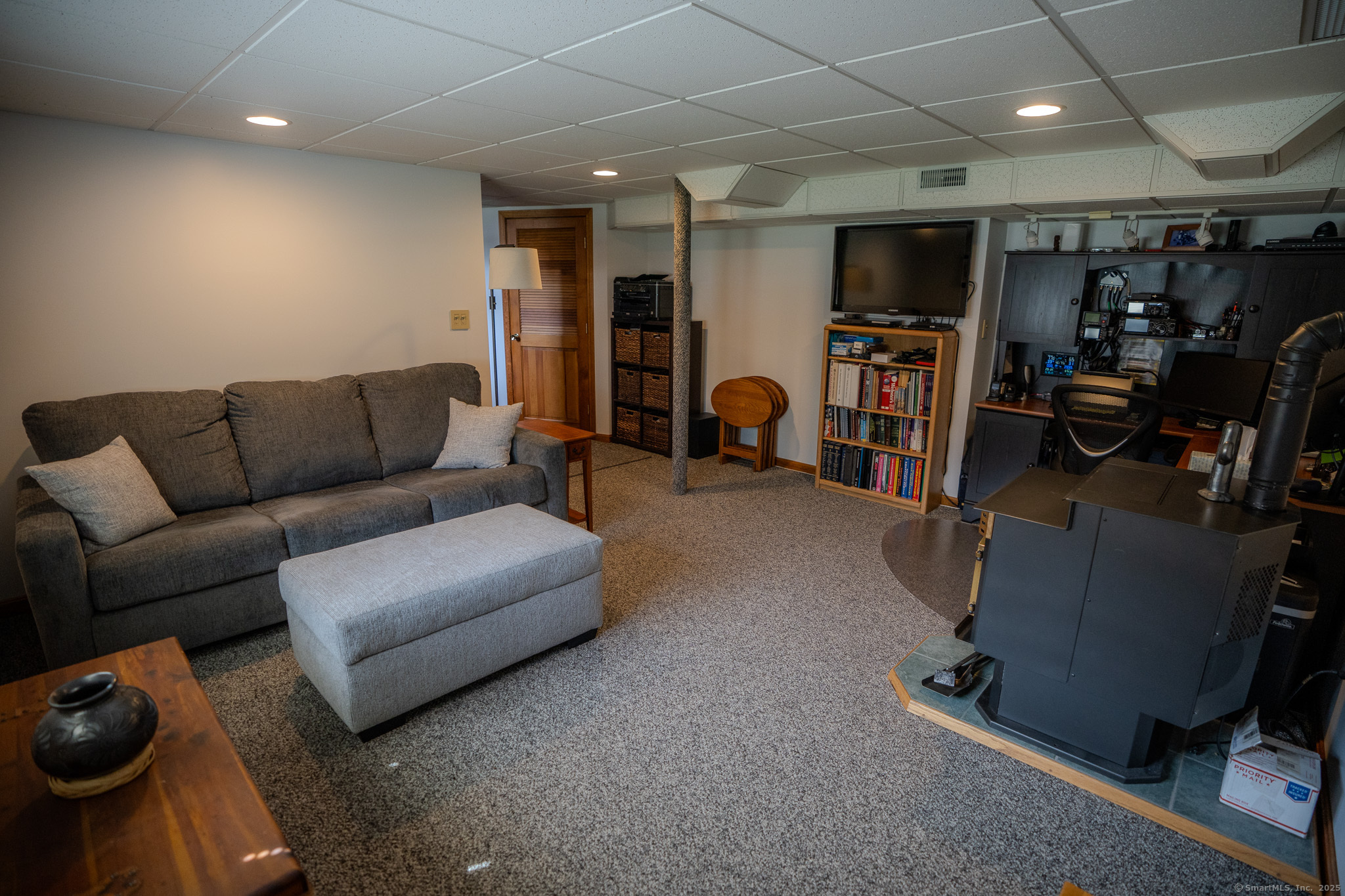 34 Bonnette Avenue, Thompson, Connecticut image 22