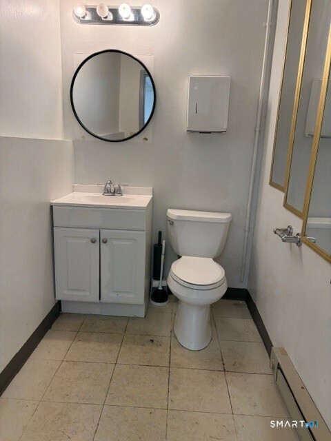 200 Boston Post Road 3