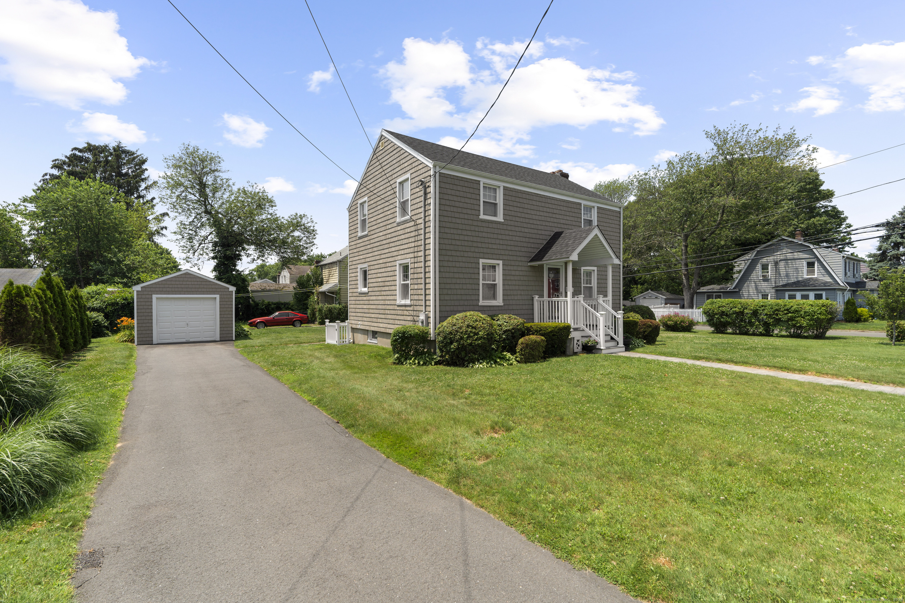 103 Rivercliff Drive
