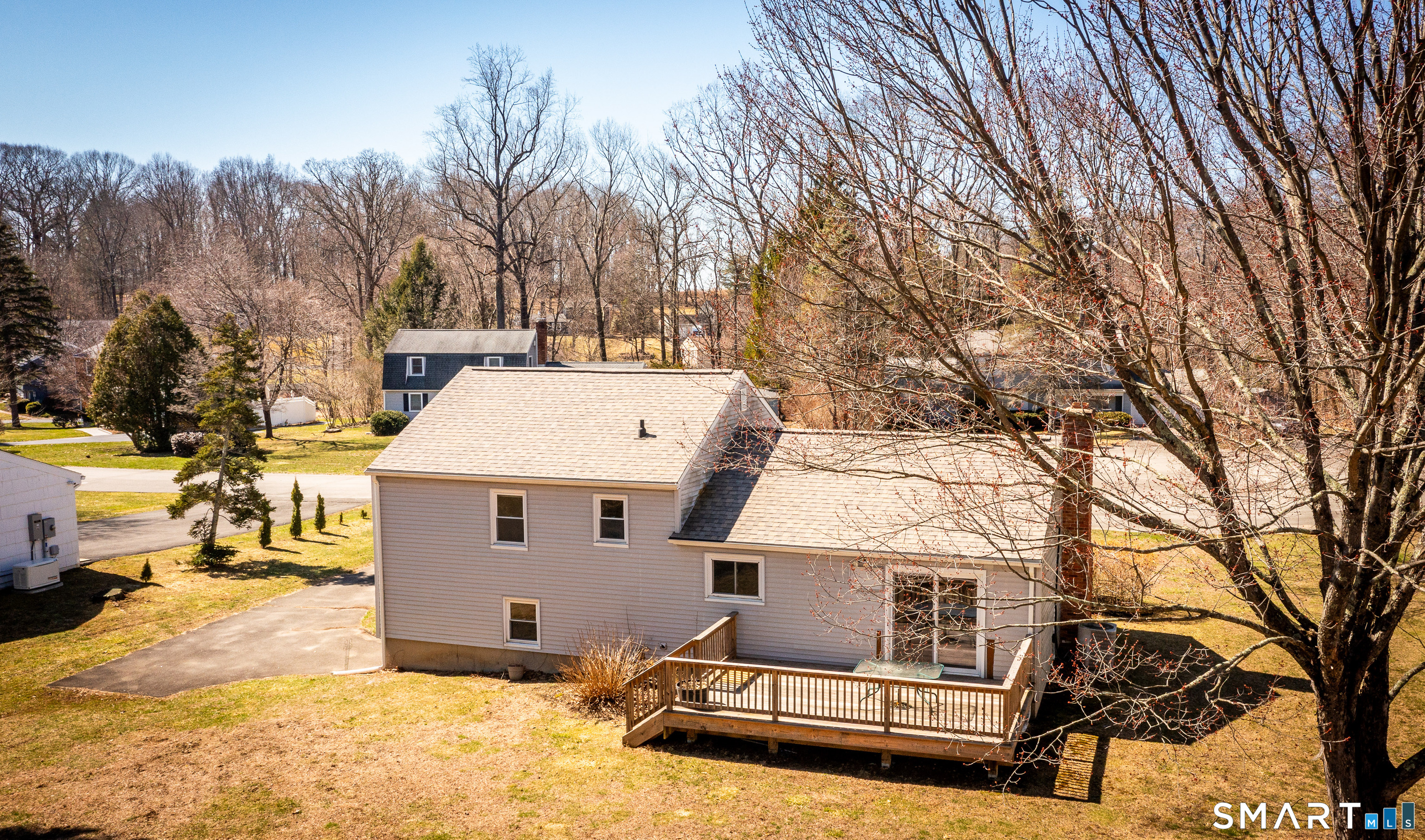 11 North Hearthstone Drive