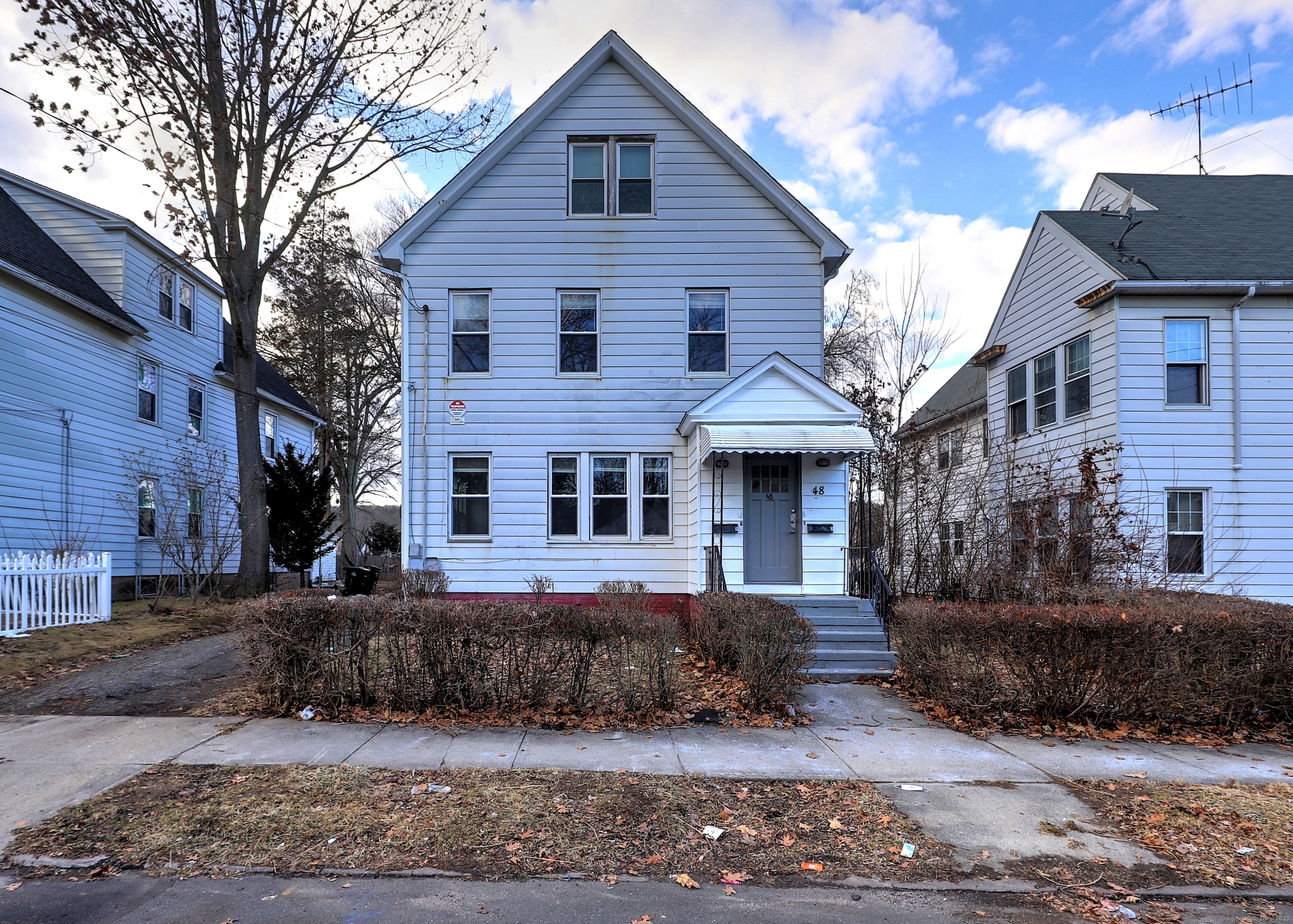 Property for Sale at Anthony Street, New Haven, Connecticut - Bedrooms: 4 
Bathrooms: 2 
Rooms: 12  - $450,000