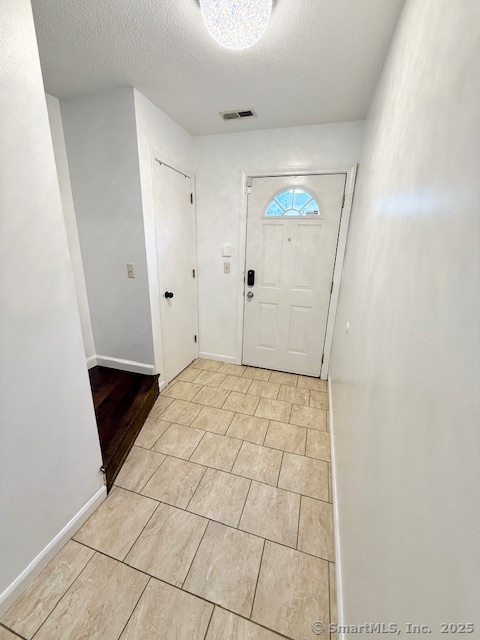 Stamford, Connecticut 06902, United States, 2 Bedrooms Bedrooms, ,3 BathroomsBathrooms,Residential,Active,223679