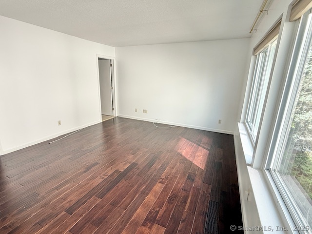 Stamford, Connecticut 06902, United States, 2 Bedrooms Bedrooms, ,3 BathroomsBathrooms,Residential,Active,223679