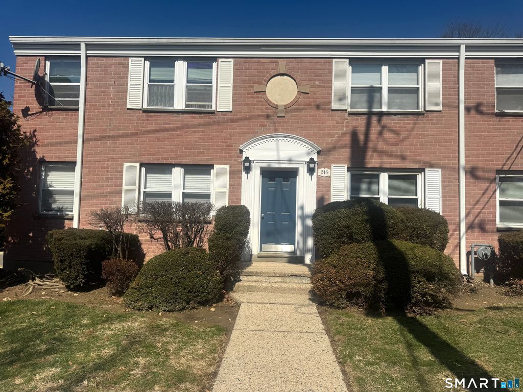 Photo of 246 Seaton Road #APT 2, Stamford, CT 06902 (MLS # 24158469)
