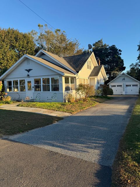 Photo of 74 Uncas Road, Clinton, CT 06413 (MLS # 24133520)