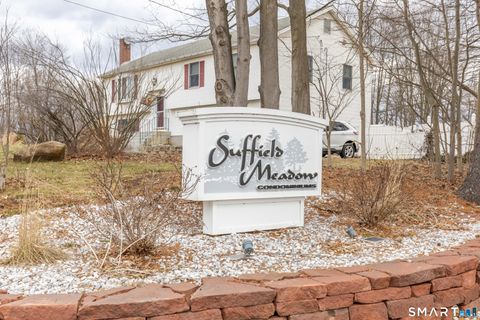 Condo For Sale - 3 Pebblestone Circle #3<br/> Suffield, CT 06078