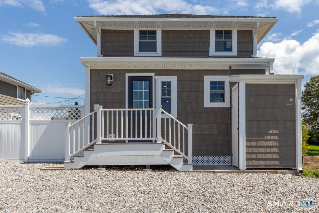 57 Swan Avenue