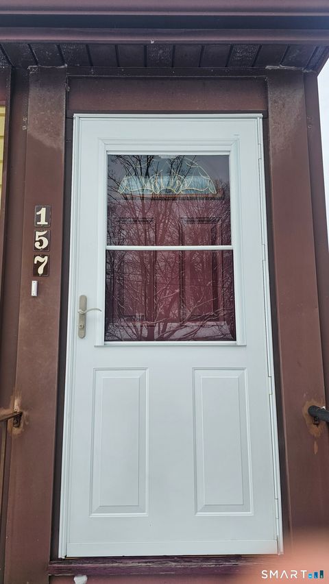 157 Woodvale Road West Haven CT 06516