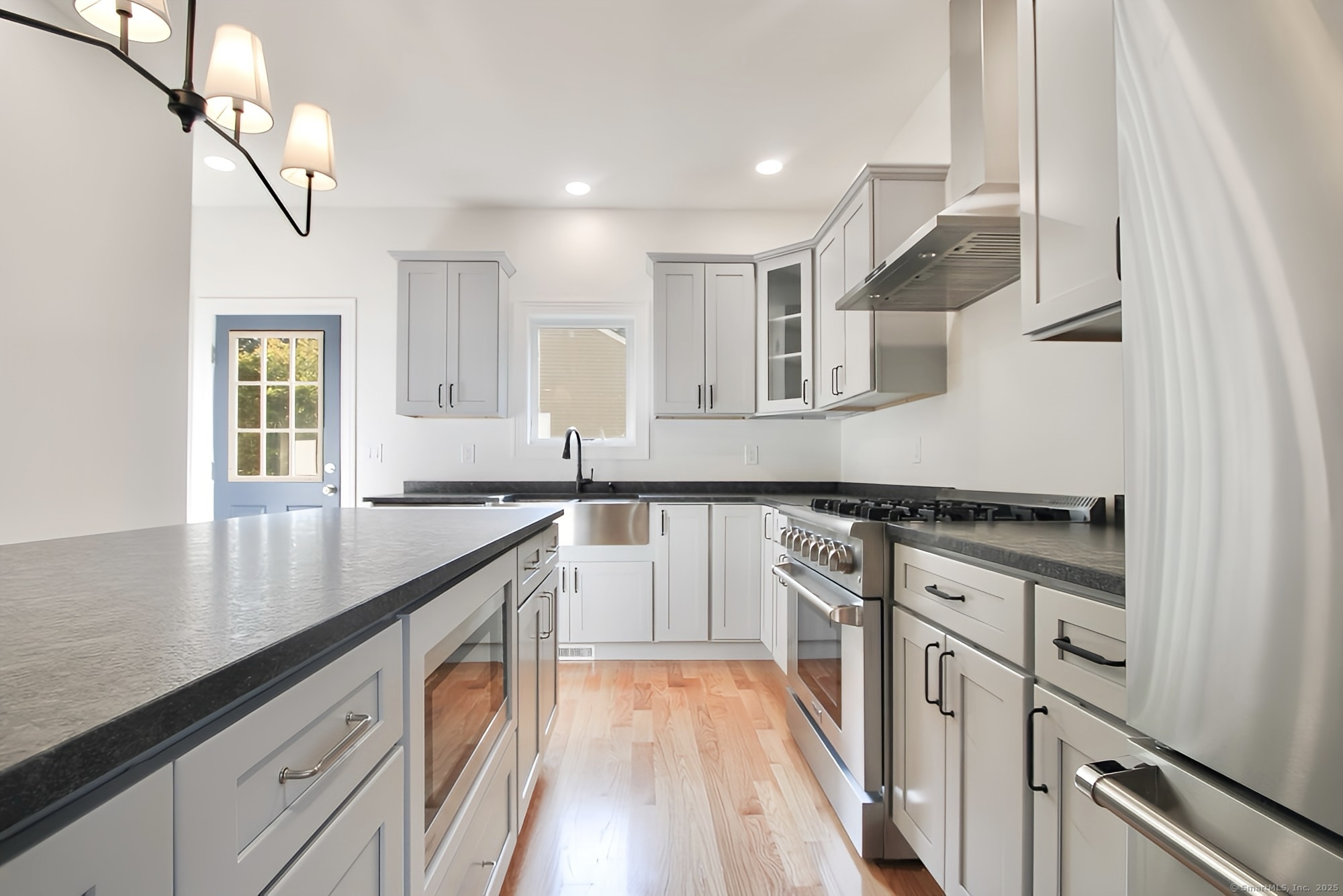 99 Spring Glen Road